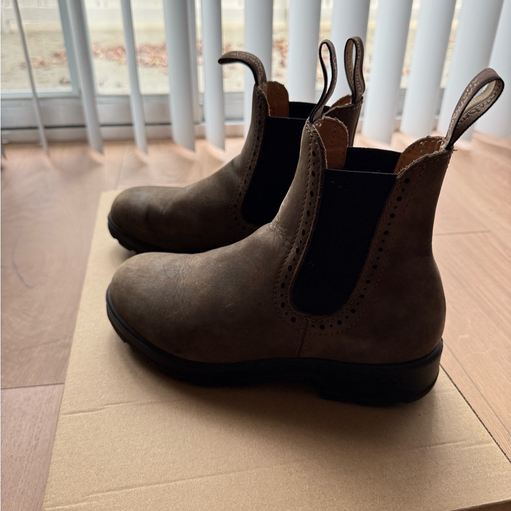 Blundstone Women’s Original High Top Boots Rustic Brown US6 / AU 3